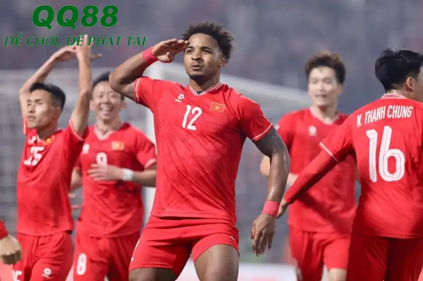 Trong 91 bàn thắng của Xuân Son ở Việt Nam, có 8 bàn cho ĐTQG